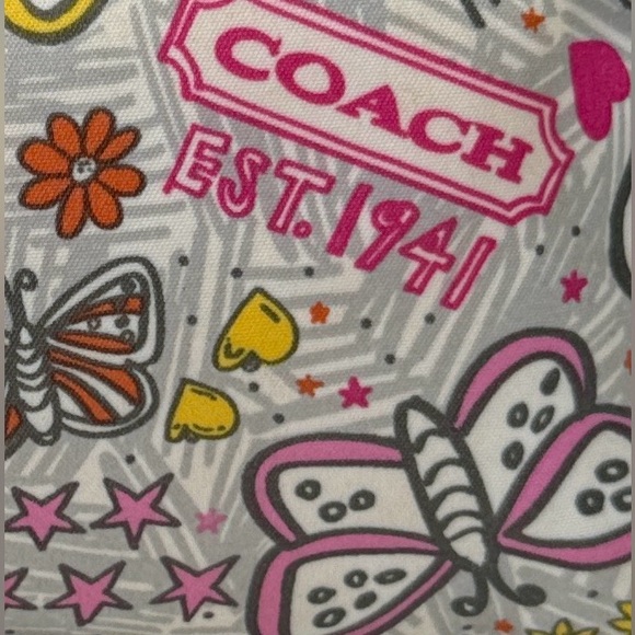 Coach Poppy Butterfly Graffiti Satan Wristlet Hangtag Silver Metallic LeatherEUC - Picture 16 of 16